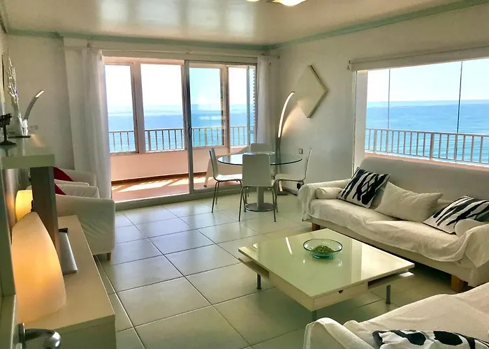 Mareny Blau, Primera Linea De Playa
